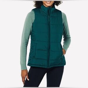 Amazon Essentials Dark Green Midweight Puffer Vest NWOT